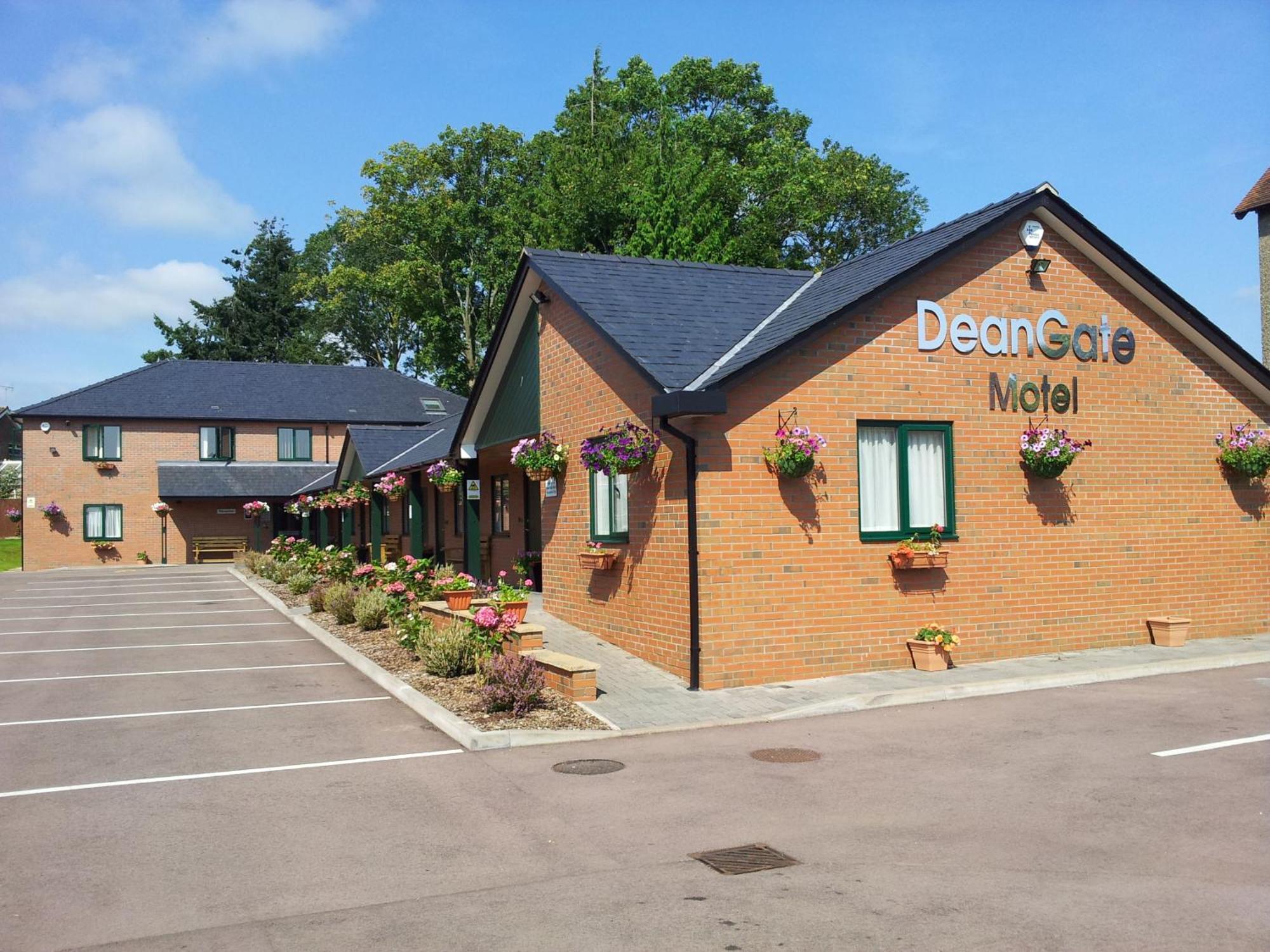 Deangate Motel Lydney Luaran gambar