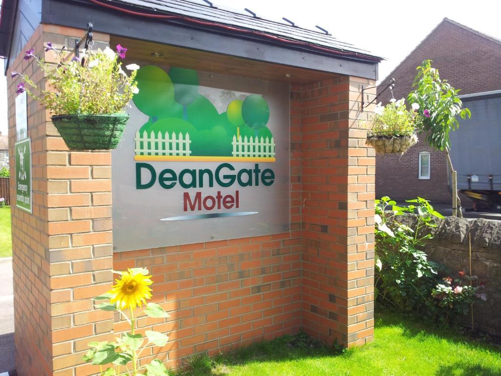 Deangate Motel Lydney Luaran gambar
