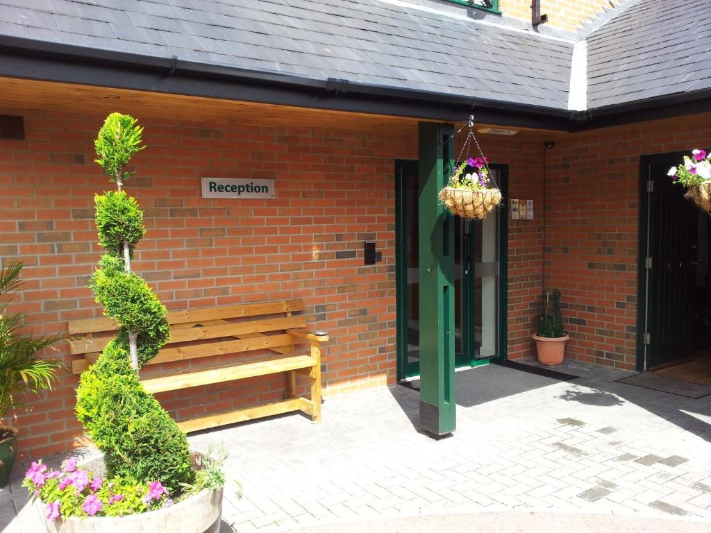 Deangate Motel Lydney Luaran gambar
