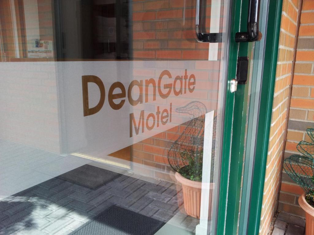 Deangate Motel Lydney Luaran gambar