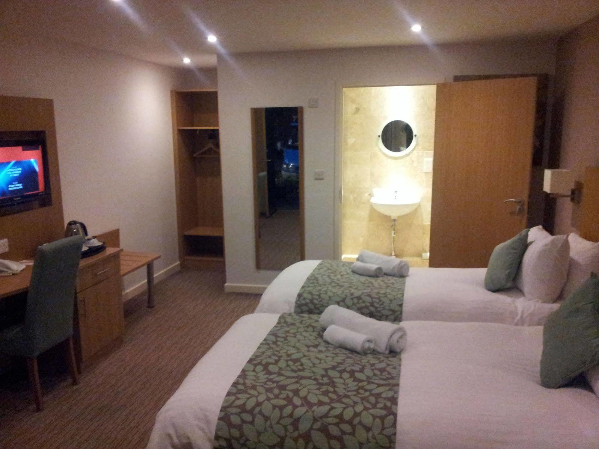 Deangate Motel Lydney Luaran gambar